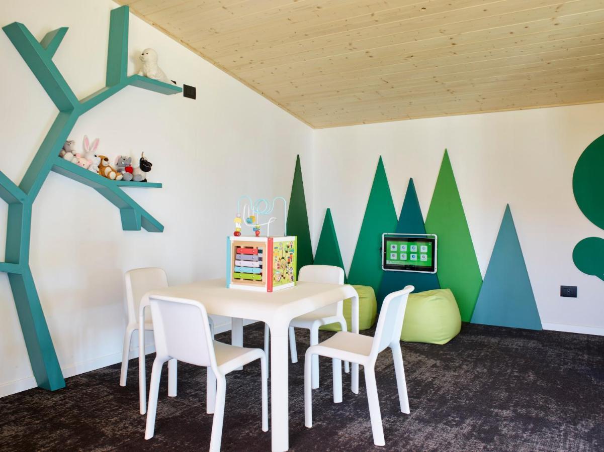 Luxury Chalet Pinocchio เบรนโตนิโก ภายนอก รูปภาพ