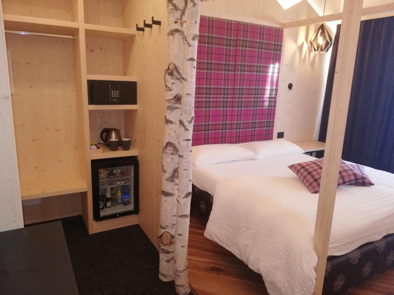 Luxury Chalet Pinocchio เบรนโตนิโก ภายนอก รูปภาพ